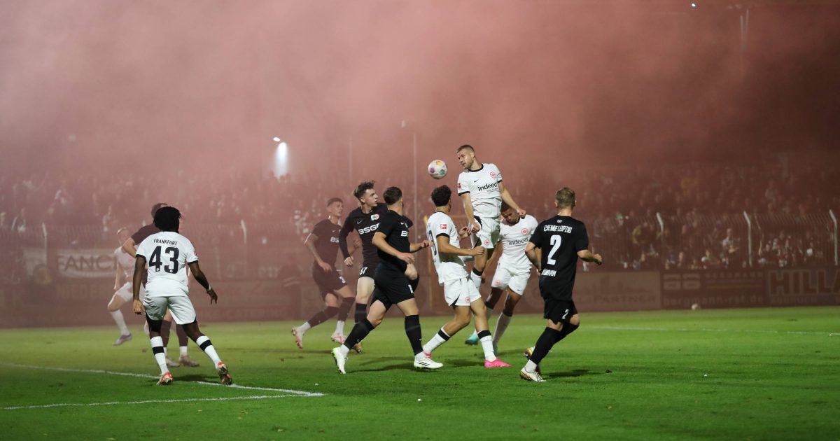  Im Nebel von Leipzig herrschte nicht immer die beste Sicht. (Foto: IMAGO / Beautiful Sports)