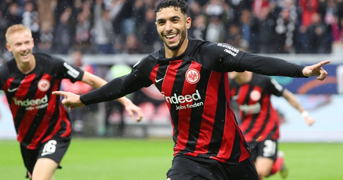 Omar Marmoush schnürt seinen ersten Bundesliga-Doppelpack. (Foto: IMAGO / osnapix)