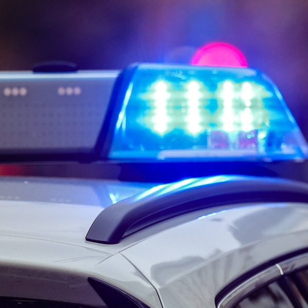 Ein Großaufgebot der Polizei war im Einsatz. (Foto: IMAGO / localpic)