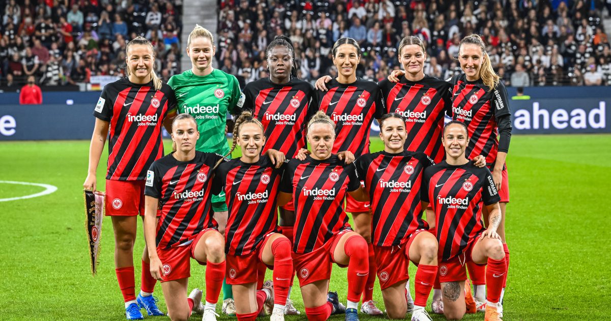 Die Stamm-Elf der SGE. (Foto: IMAGO / Norina Toenges)