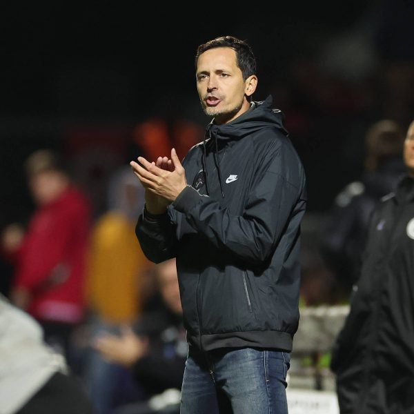  Dino Toppmöller sah Licht und Schatten bei seiner Mannschaft. (Foto: IMAGO / HMB-Media)