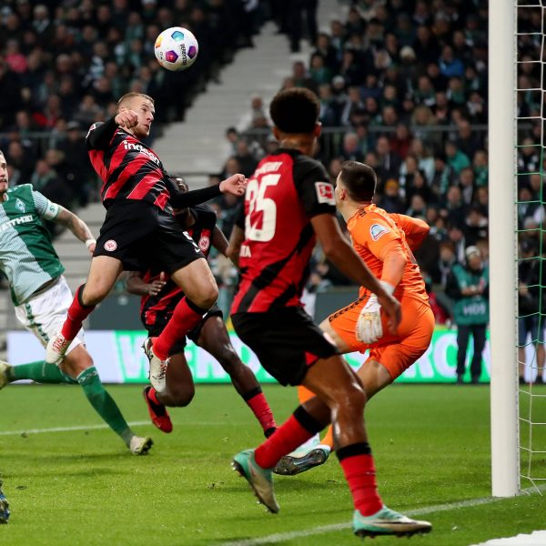  Hrvoje Smolcic nickt wuchtig zum 2:2 ein. (Foto: IMAGO / Huebner)