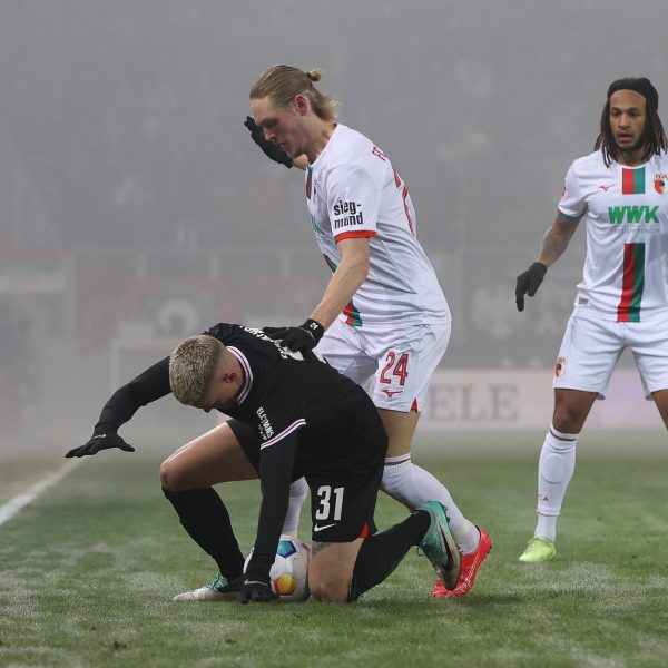  Bei eisigen Temperaturen tut sich die SGE schwer. (Foto: IMAGO / kolbert-press)