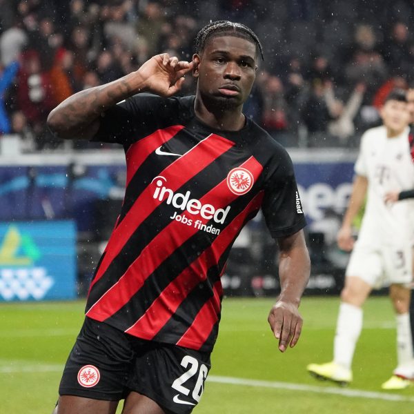  Zuletzt ist viel auf ihn eingeprasselt - gegen die Bayern setzte der Franzose Dina Ebimbe das richtige Zeichen (Bild: IMAGO images / Schüler)