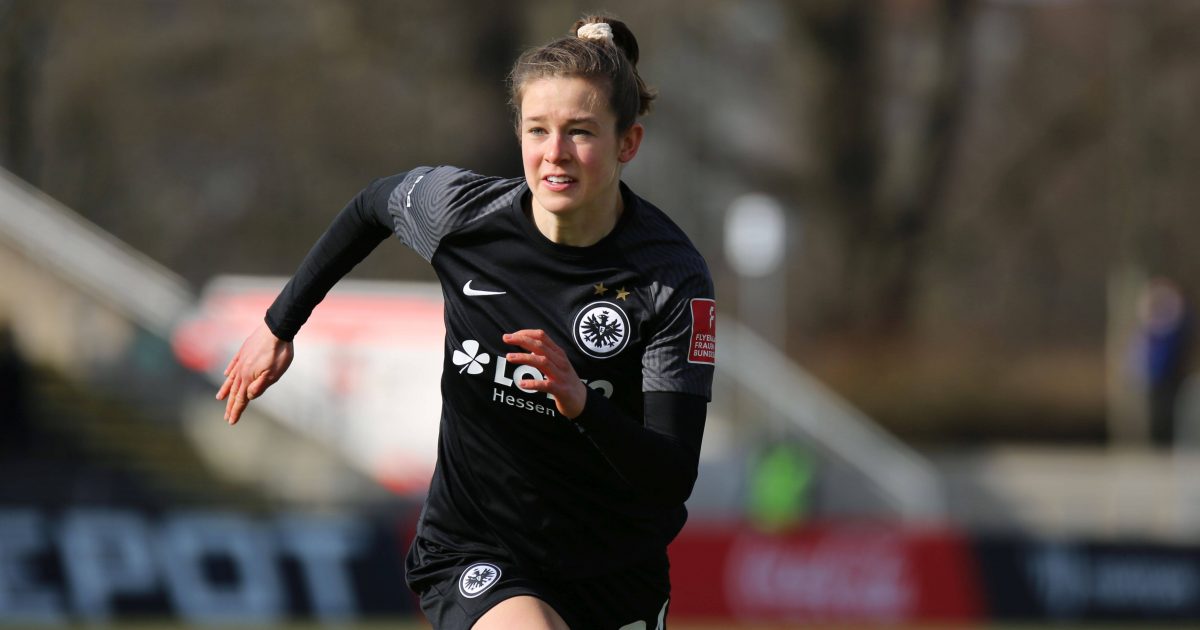  Anna Aehling ist zurück auf dem Fußballplatz. (Foto: IMAGO / Hartenfelser)