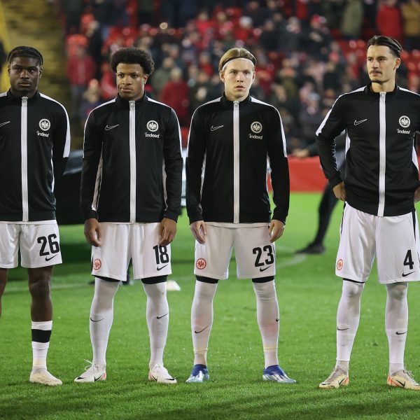  Auch auf der Abgangsseite dürfte noch einiges bei der SGE passieren. (Foto: IMAGO / HMB-Media)