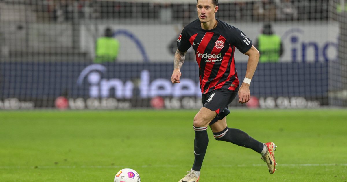  Robin Koch ist unumstrittener Stammspieler bei der SGE. (Foto: IMAGO / osnapix)