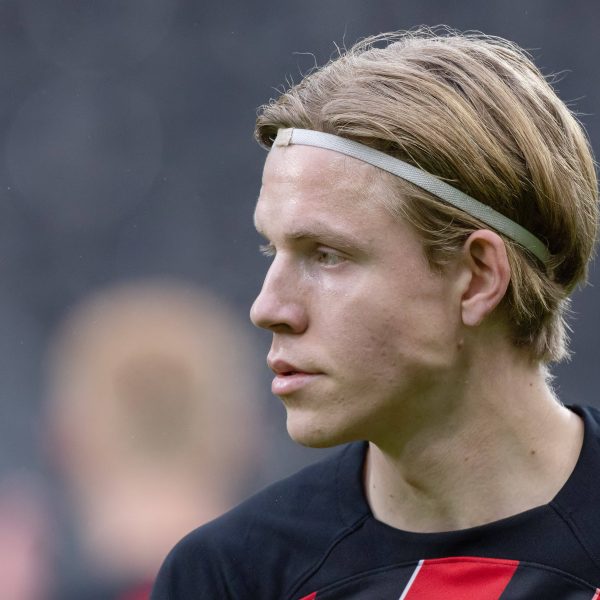  Das war's in Frankfurt: Hauge geht zurück in die Heimat nach Norwegen (Bild: IMAGO / Kessler-Sportfotografie)