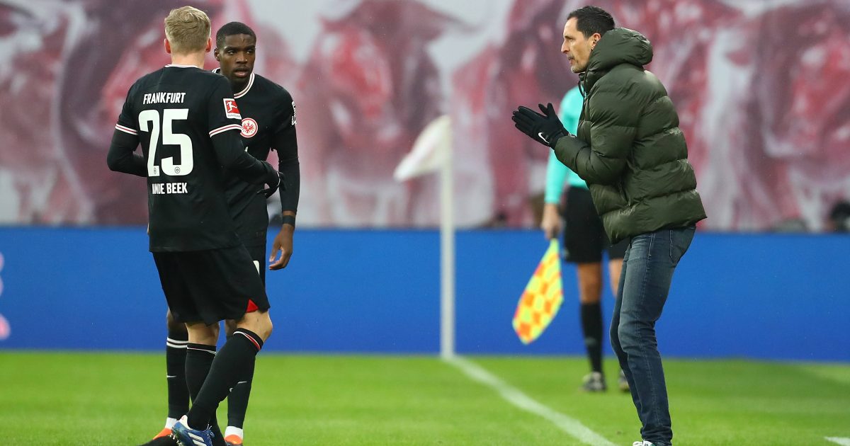 Dino Toppmöller hatte Grund zu applaudieren. (Foto: IMAGO / Jan Huebner)