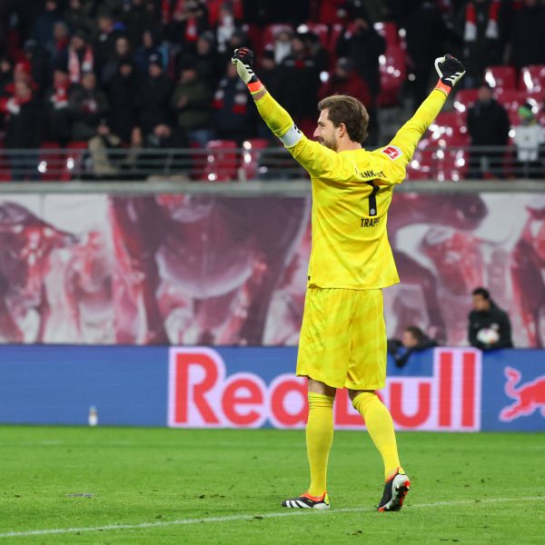  Kevin Trapp hielt, was es zu halten gab. Note 1,5 für den Frankfurter Schlussmann. (Bild: IMAGO images/ Picture Point LE)