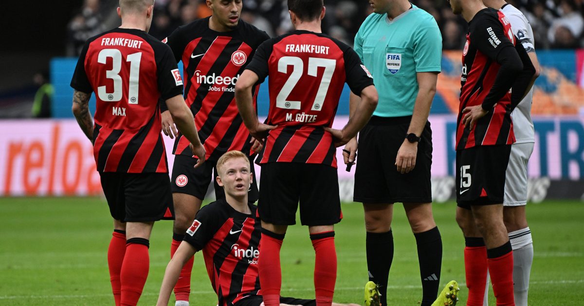 Hugo Larsson musste gegen Bochum verletzt raus. (Foto: imago/Jan Huebner)