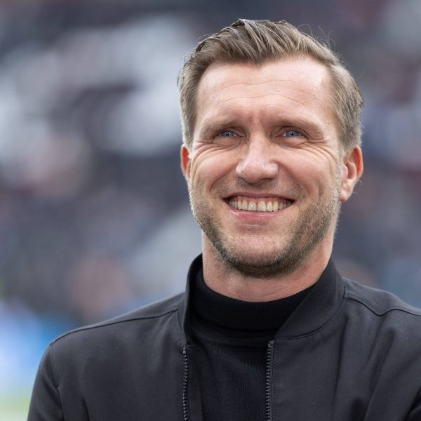  Markus Krösche konnte den Kader der SGE im Winter verbessern. (Foto: IMAGO / Kessler-Sportfotografie)