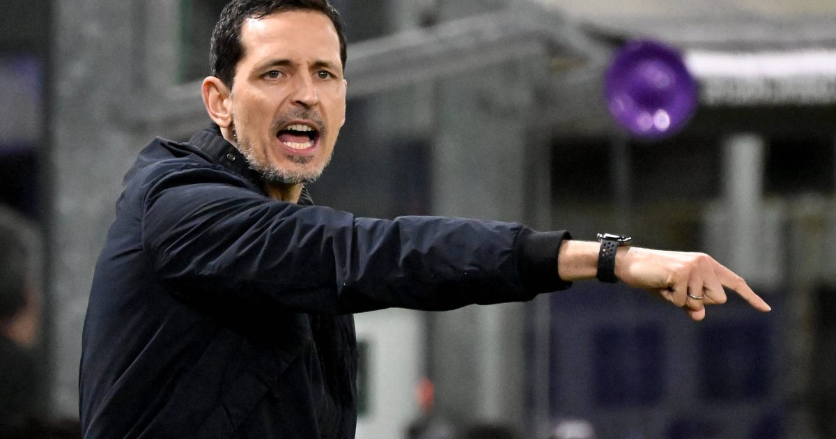  Eintracht-Trainer Dino Toppmöller (Foto: IMAGO / Jan Huebner)