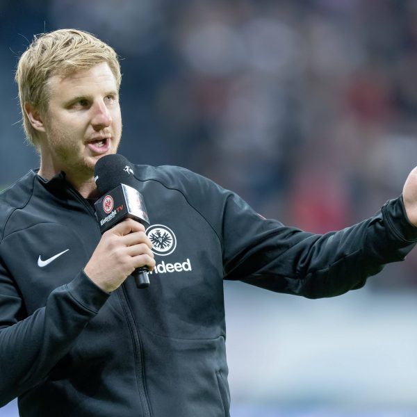  Martin Hinteregger fordert eine neue Führungsspieler-Achse bei der SGE. (Foto: IMAGO / Kessler-Sportfotografie)