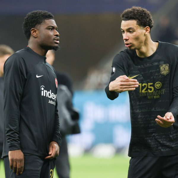  Die French-Connection rund um Hugo Ekitiké und Junior Dina Ebimbe in Frankfurt wächst und wächst. (Foto: IMAGO / Kessler Sportfotografie)