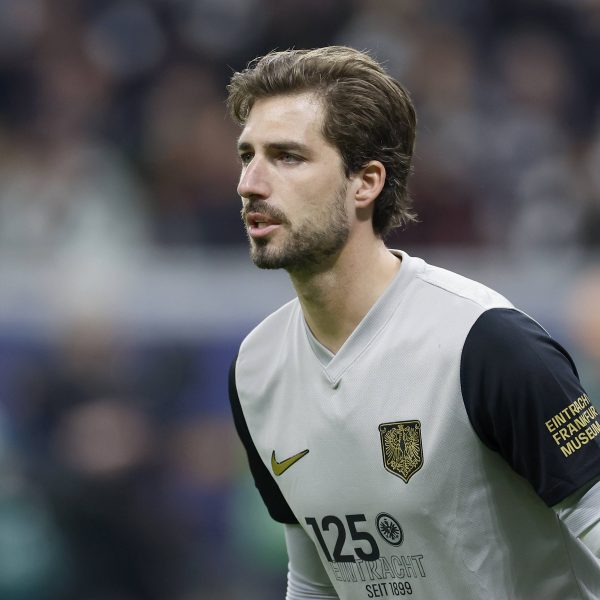  Kevin Trapp ist bei der SGE gesetzt und will zeigen, dass er auch ins DFB-Aufgebot gehört. (Foto: IMAGO / HMB-Media)