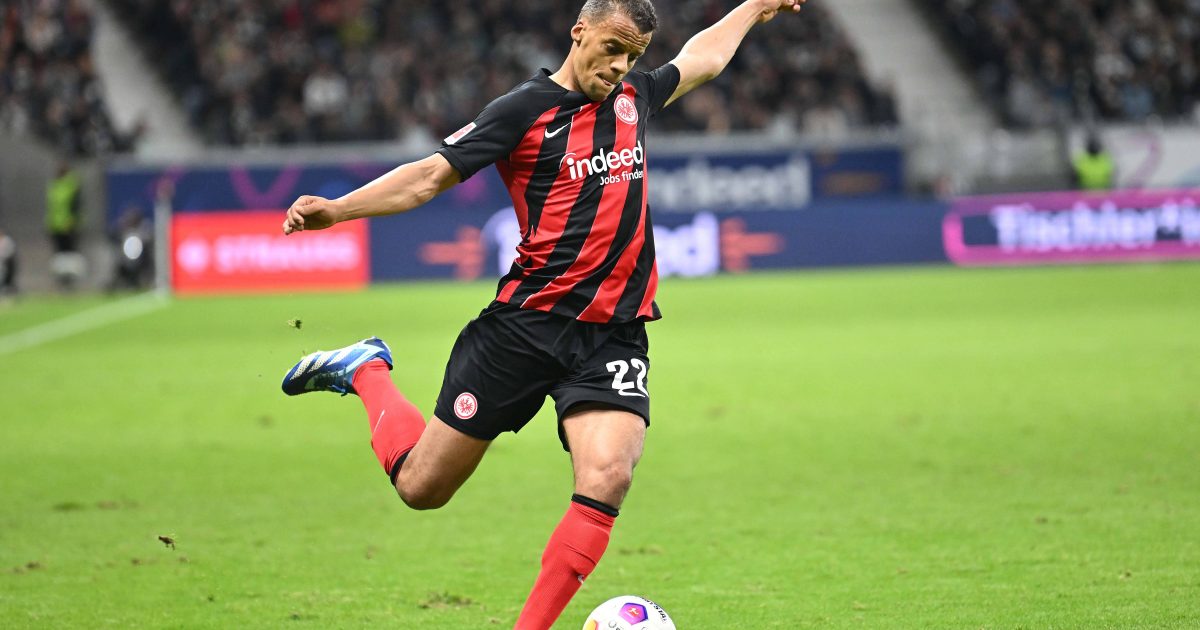  Timothy Chandler ist absoluter Sympathieträger bei der SGE. (Foto: IMAGO / Revierfoto)