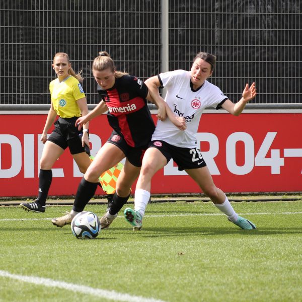  Die Eintracht-Frauen blieben in Leverkusen ohne Tor. (Foto: IMAGO / Jan Huebner)