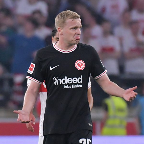  Donny van de Beek wird die SGE im Sommer wieder verlassen. (Foto: IMAGO / Jan Huebner)