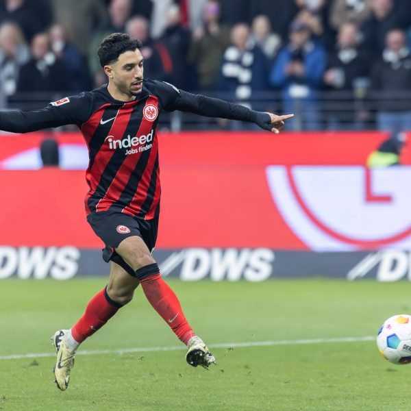  Omar Marmoush traf gegen Augsburg zum 3:1 Endstand. (Foto: IMAGO / Kessler-Sportfotografie)