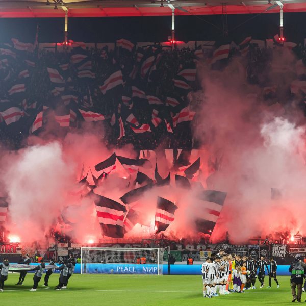  Philipp Reschke betitelt die aktive Fanszene als das wertvollste Gut bei Eintracht Frankfurt (Foto: IMAGO / osnapix)