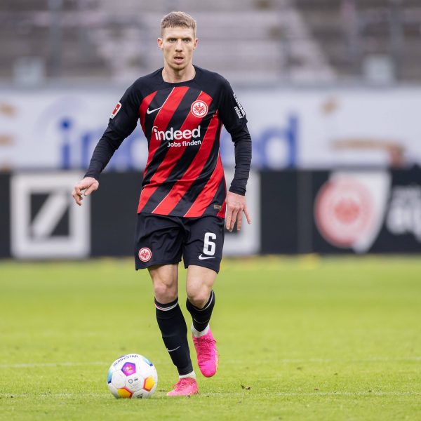  Jakic verabschiedet sich von Eintracht Frankfurt (Foto: Imago / Kessler-Sportfotografie)