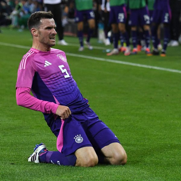  Beim DFB-Team konnte Pascal Groß seine Qualitäten erneut zeigen. Spielt er bald mit dem anderen Adler auf der Brust? (Foto: IMAGO / Revierfoto)