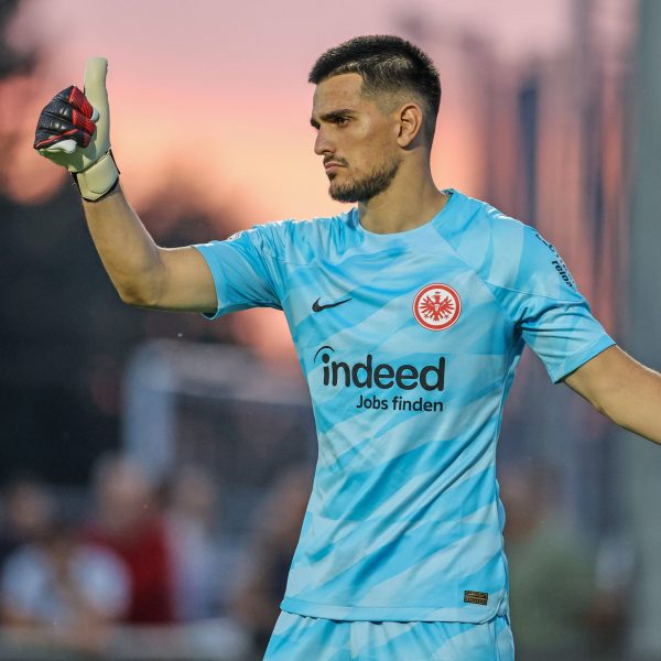  Für Simoni wird ein Leihklub gesucht - nun scheint es wohl in die dritte Liga zum FC Ingolstadt zu gehen (Bild: IMAGO / Rene Schulz)