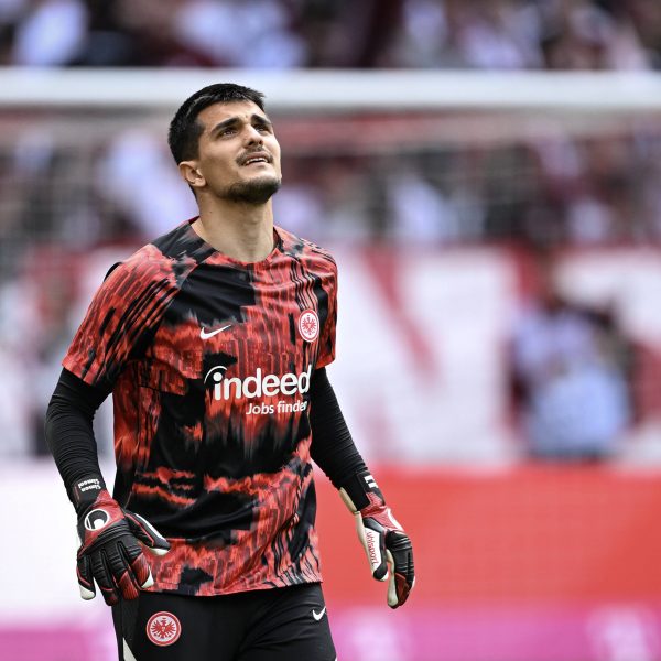  In Ingolstadt soll Simoni Druck auf Stammtorhüter Marius Funk ausüben. (Bild: IMAGO / Ulmer/Teamfoto)