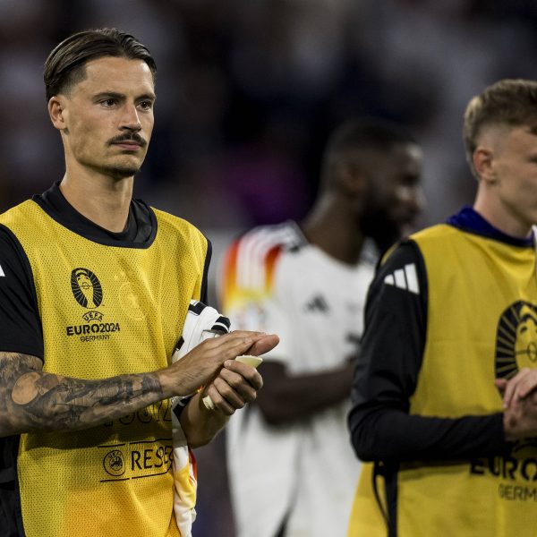  Robin Koch ist seit dem 01.07.2024 offiziell ein Teil der SGE-Familie. (Foto: IMAGO / Beautiful Sports)