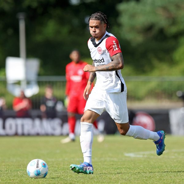  Nnamdi Collins spielte zweimal in der Bundesliga für die Eintracht. (Foto: imago/Jan Huebner)