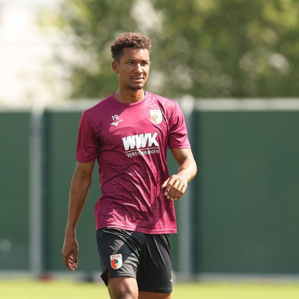  Verstärkt er die Eintracht-Defensive? (Foto: IMAGO / kolbert-press)