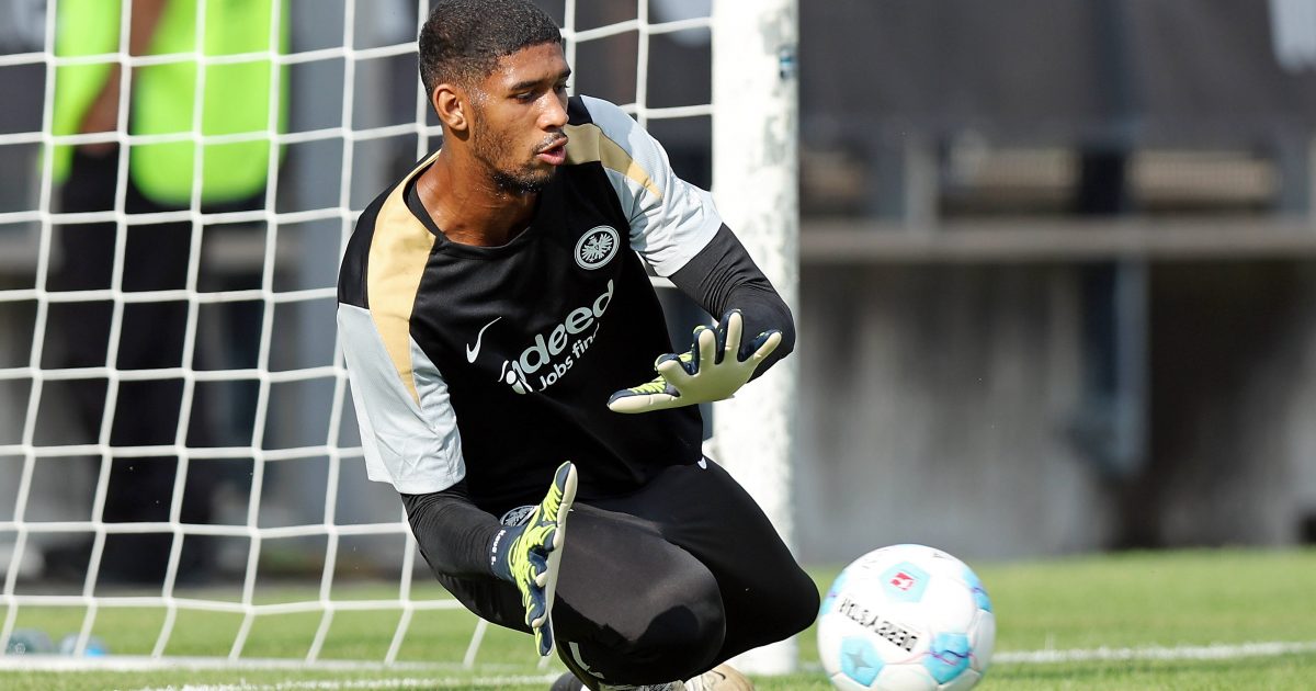  Kaua Santos soll in Frankfurt zum Bundesliga-Keeper reifen. (Foto: IMAGO / Jan Huebner)