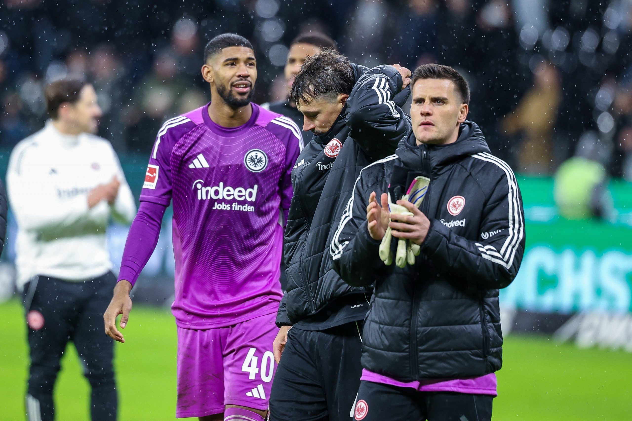 SGE compact: Santos likely to remain in goal