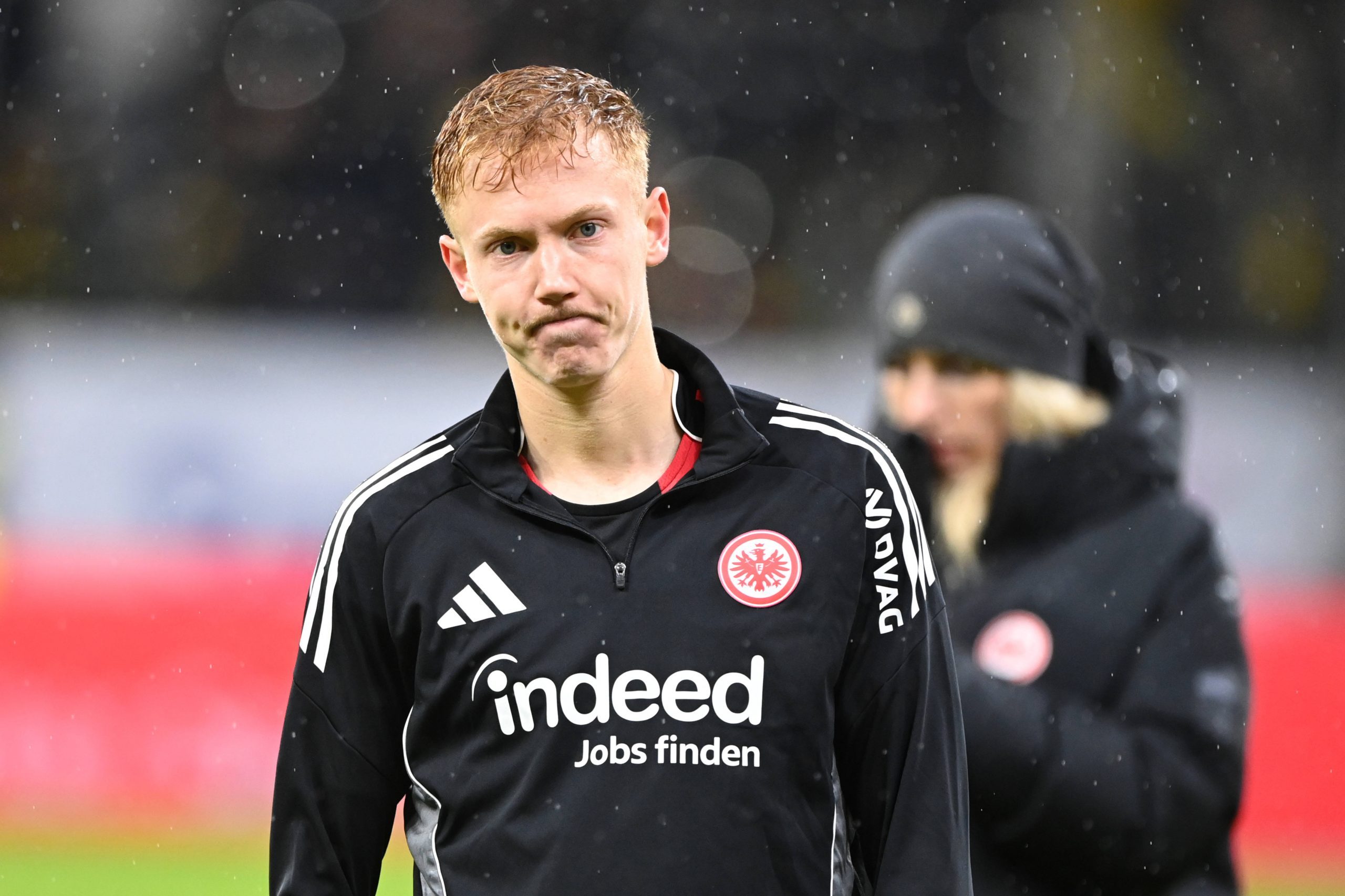 Larsson responds to criticism: Operation needed in summer