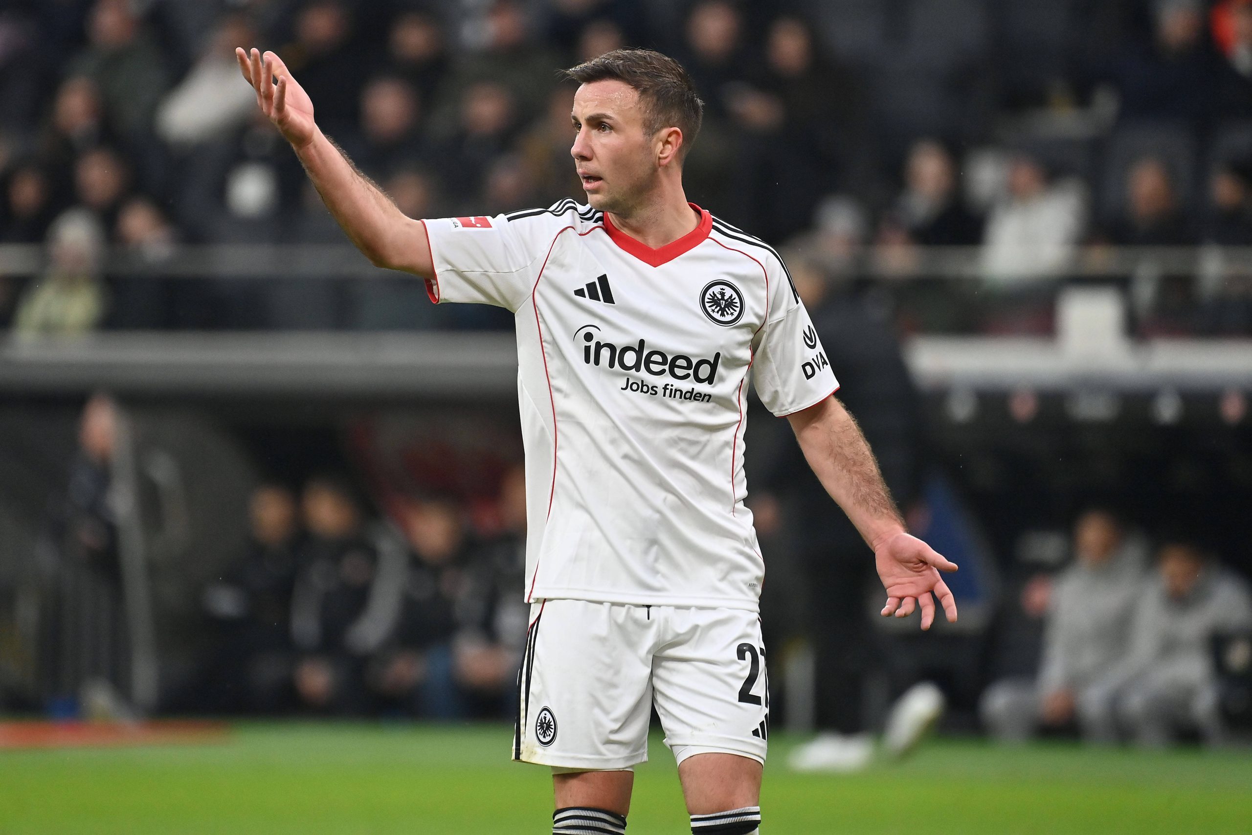 SGE Compact: Götze's Future Uncertain - | Dubai Club Interested