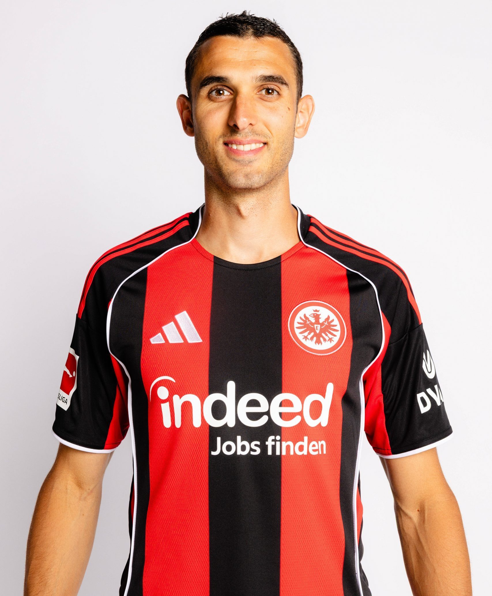Ellyes Skhiri -  Eintracht Frankfurt, Porträttermin 2025 2026, GER Eintracht Frankfurt, Porträttermin 2025 2026, GER ***
