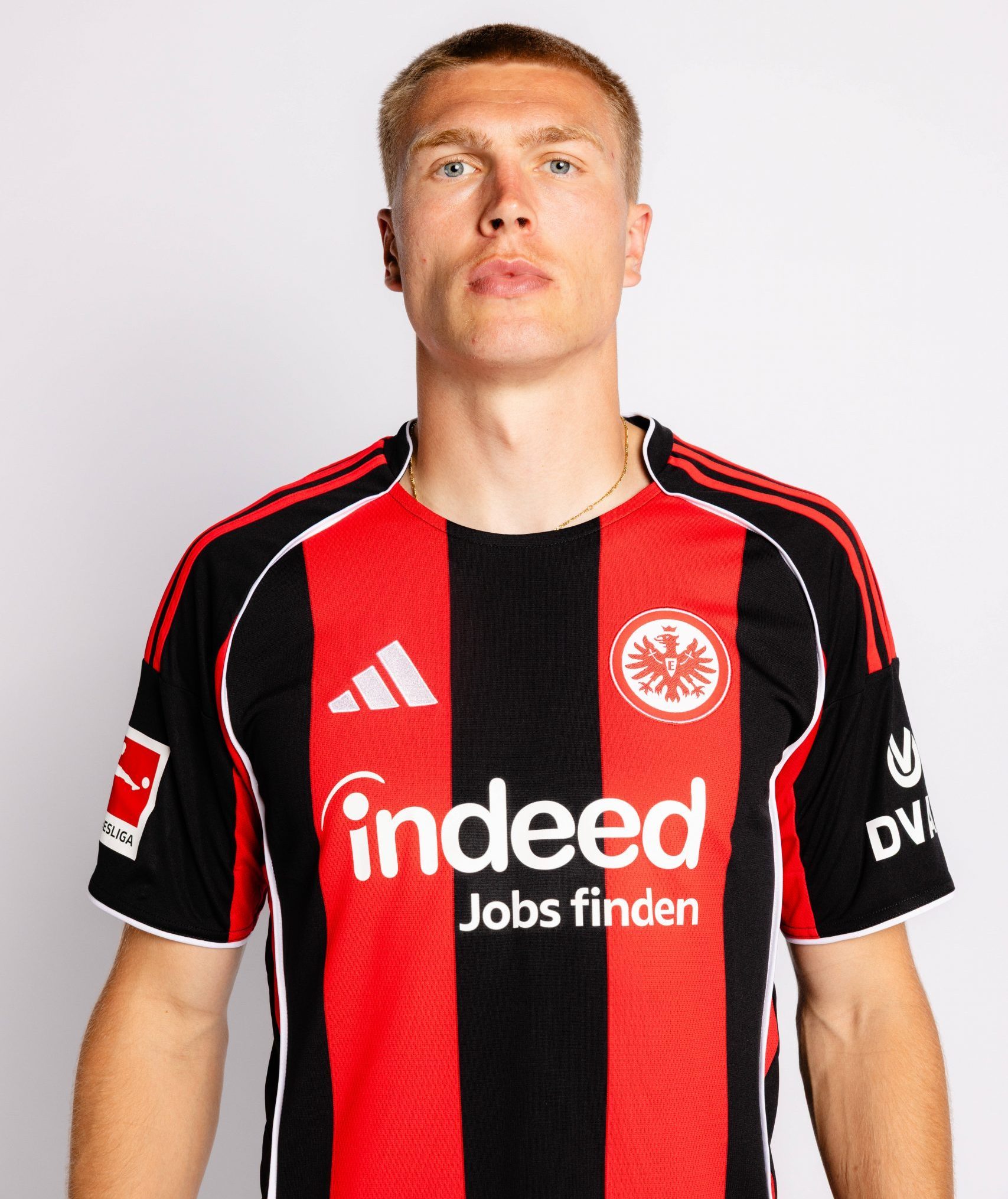 Rasmus Kristensen - Eintracht Frankfurt, Porträttermin 2025 2026, GER Eintracht Frankfurt, Porträttermin 2025 2026, GER ***