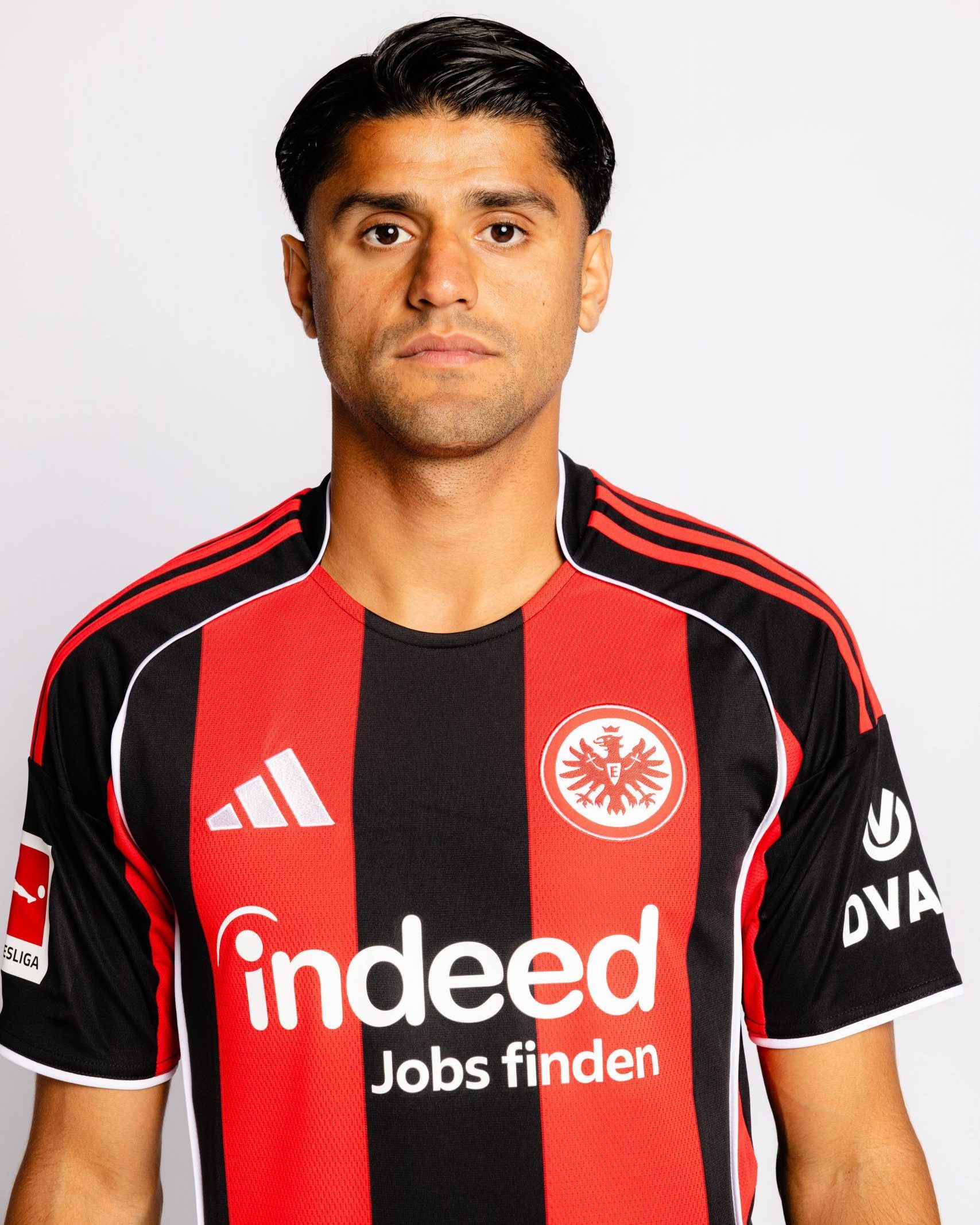 Mahmoud Dahoud -  Eintracht Frankfurt, Porträttermin 2025 2026, GER Eintracht Frankfurt, Porträttermin 2025 2026, GER ***