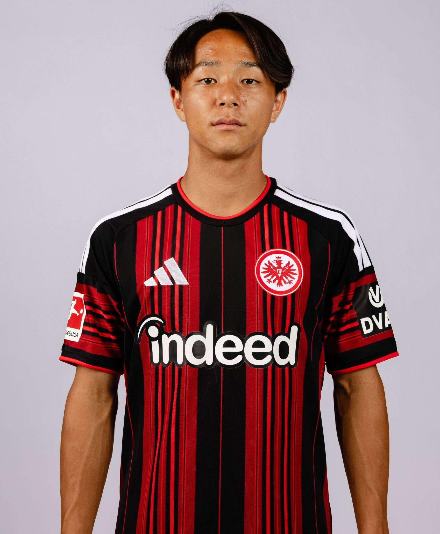 Keita Kosugi Eintracht Frankfurt - Eintracht Frankfurt Porträttermin 2026 2027 Eintracht Frankfurt Porträttermin 2026 2027 SGE *** Keita Kosugi Eintracht Frankfurt Eintracht Frankfurt Photo Shoot 2026 2027 Eintracht Frankfurt Photo Shoot 2026 2027 SGE