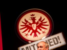 Vereinspräsident Fischer ist "stolzer Präsident eines stolzen Vereins". (Foto: Arndt Götze)