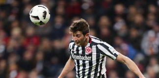 Abwehrchef David Abraham wird der Eintracht gegen Ingolstadt wieder zur Verfügung stehen.